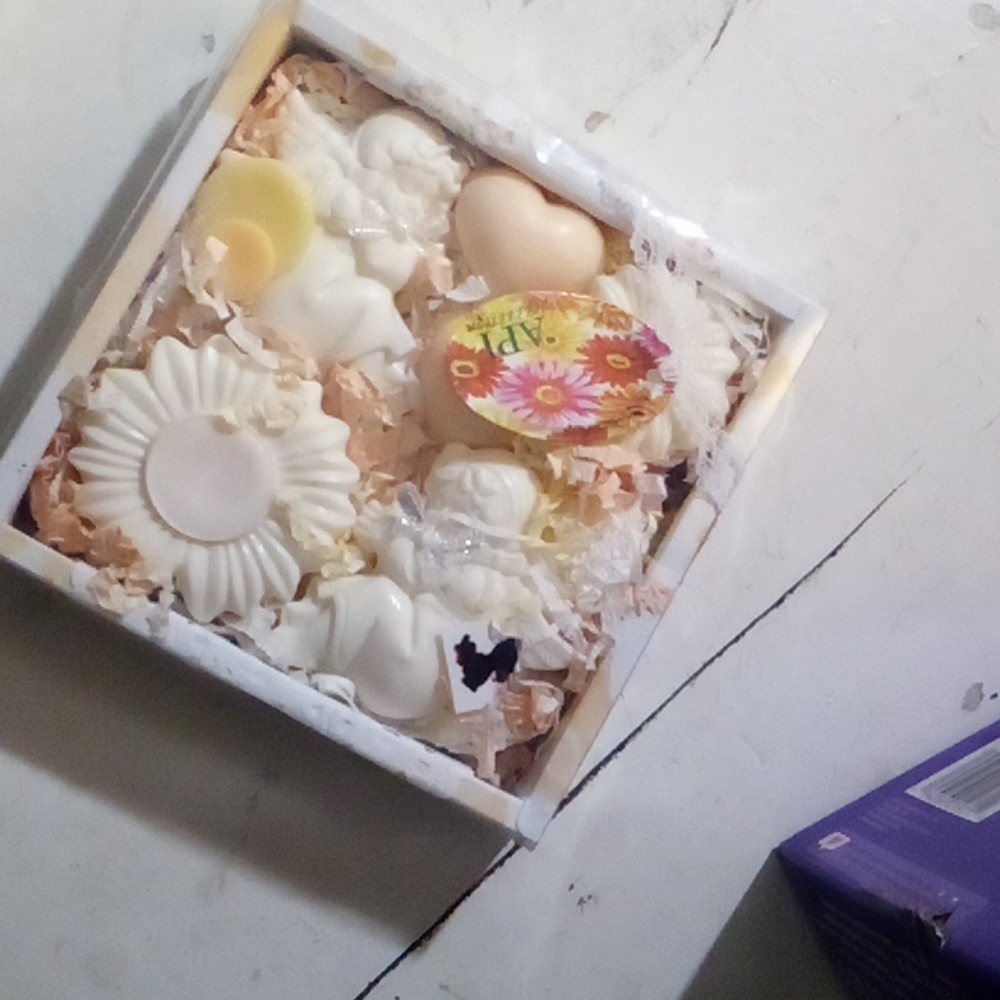 Soap - Picture 2 of 4